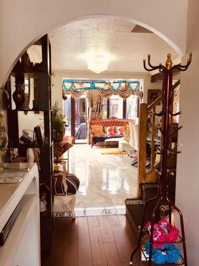 Cheerful 4 Bedroom House With Garden Free Parking London Bagian luar foto